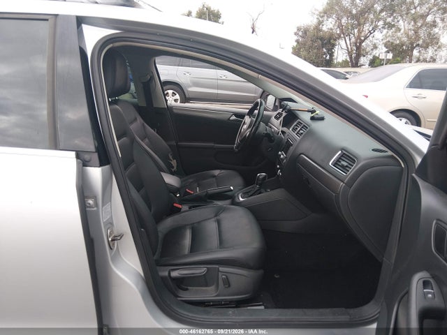 46162765 :رقم المزاد ، 3VWLL7AJ4EM443905 vin ، 2014 Volkswagen Jetta 2.0l Tdi مزاد بيع