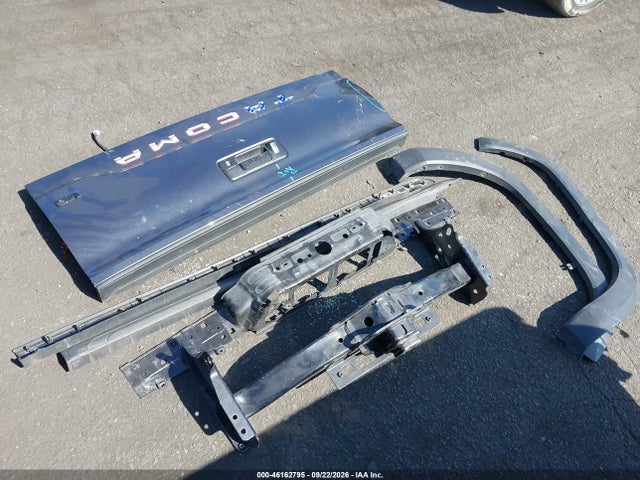 3TMCZ5AN7NM499930 Toyota Tacoma 4wd Trd Off Road