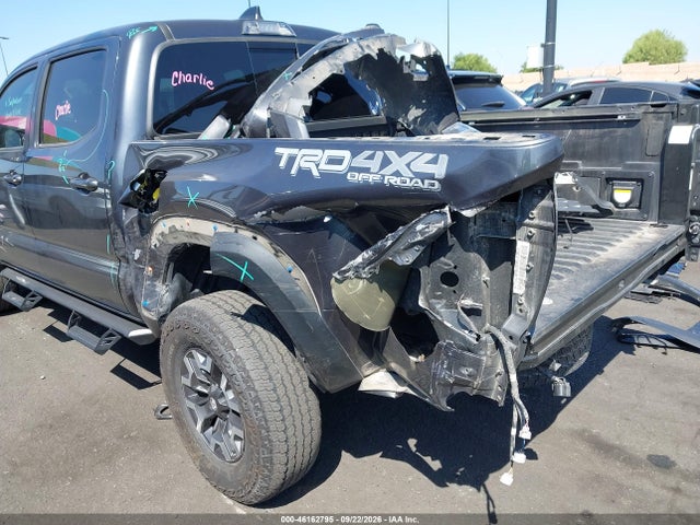 3TMCZ5AN7NM499930 Toyota Tacoma 4wd Trd Off Road