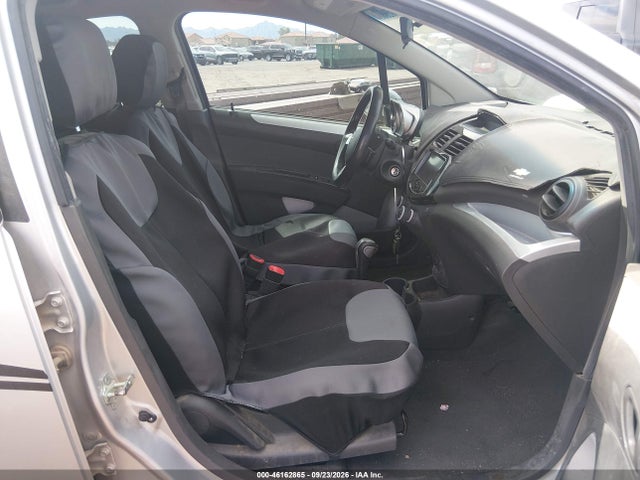 Chevrolet Spark 1lt Auto 2014 KL8CD6S97EC441056 Image 5