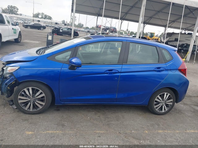 46162879 :رقم المزاد ، 3HGGK5G77HM700312 vin ، 2017 Honda Fit Ex مزاد بيع