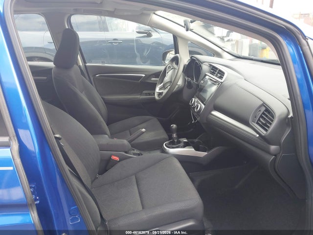 46162879 :رقم المزاد ، 3HGGK5G77HM700312 vin ، 2017 Honda Fit Ex مزاد بيع
