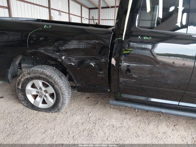 46162892 :رقم المزاد ، 1C6RR6FG3KS730844 vin ، 2019 Ram 1500 Classic Tradesman  4x2 6'4 Box مزاد بيع