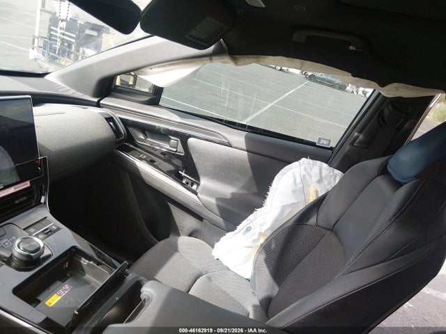 Продаж на аукціоні авто 2024 Toyota Bz4x Xle, vin: JTMABACA9RA079054, номер лоту: 46162919