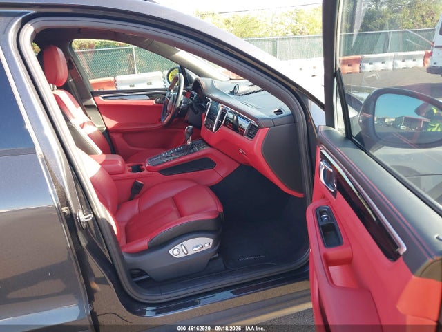 WP1AA2A51JLB10562 Porsche Macan