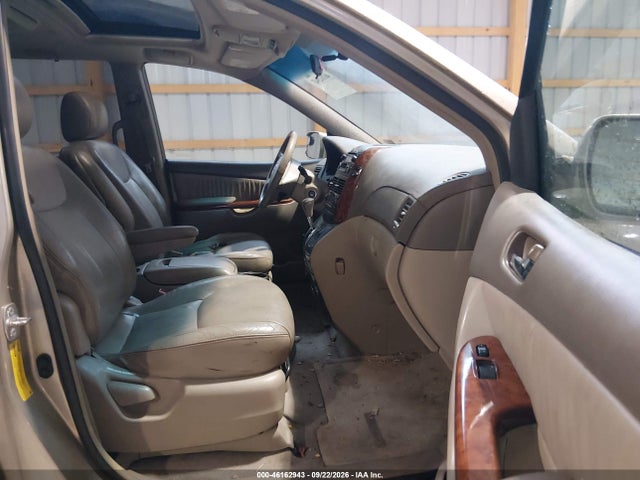 Продажа на аукционе авто 2004 Toyota Sienna Xle, vin: 5TDZA22C14S030070, номер лота: 46162943