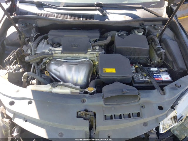 46162945 :رقم المزاد ، 4T1BF1FK2FU899463 vin ، 2015 Toyota Camry Se مزاد بيع