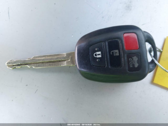 46162945 :رقم المزاد ، 4T1BF1FK2FU899463 vin ، 2015 Toyota Camry Se مزاد بيع