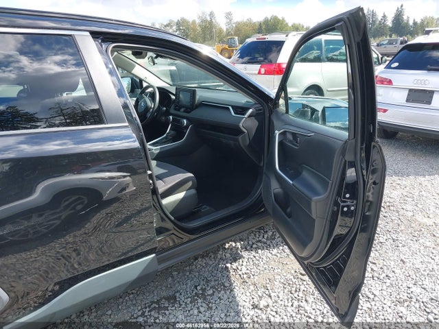 46162956 :رقم المزاد ، 2T3G1RFV0KC017660 vin ، 2019 Toyota Rav4 Le مزاد بيع