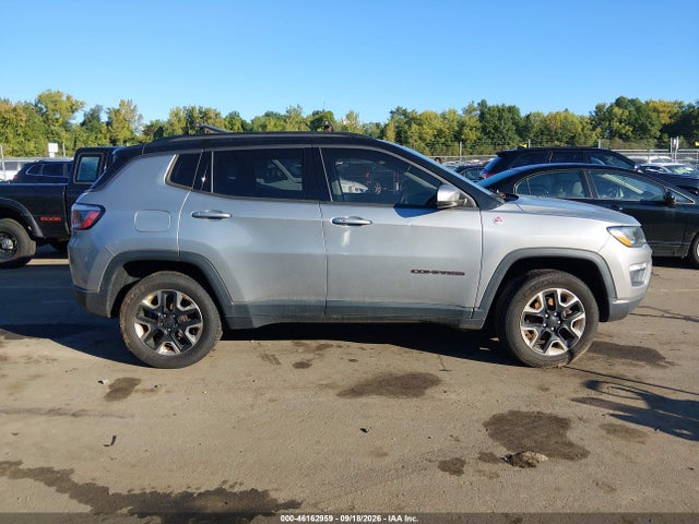 2018 Jeep Compass Trailhawk 4x4 მანქანა იყიდება აუქციონზე, vin: 3C4NJDDB5JT413042, აუქციონის ნომერი: 46162959