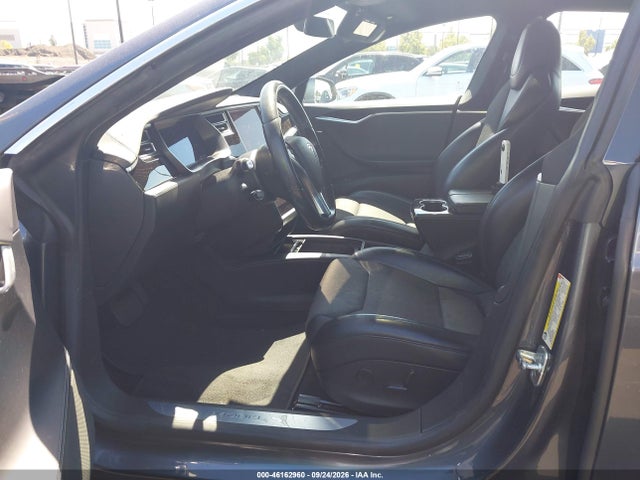 46162960 :رقم المزاد ، 5YJSA1E12HF226406 vin ، 2017 Tesla Model S 60/75 مزاد بيع