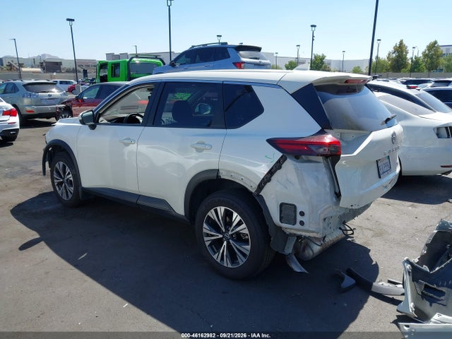 JN8BT3BA8PW405462 Nissan Rogue Sv Fwd