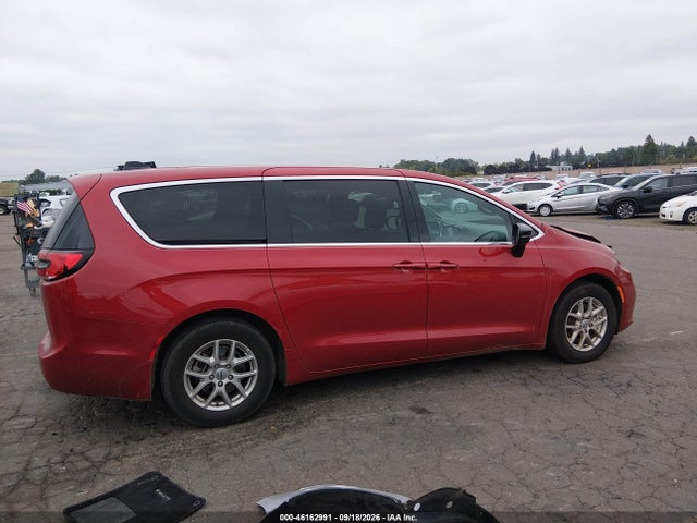 Chrysler Pacifica Select 2025 2C4RC1BG7SR566647 Image 14