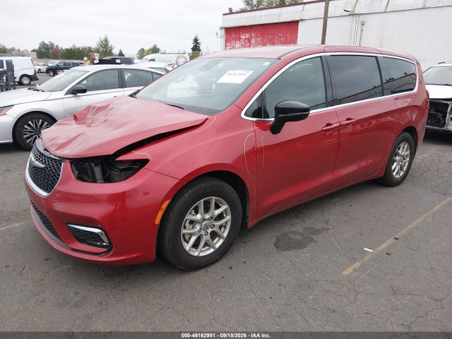Chrysler Pacifica Select 2025 2C4RC1BG7SR566647 Image 2
