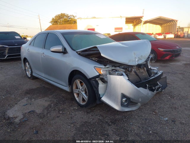 2014 Toyota Camry Se მანქანა იყიდება აუქციონზე, vin: 4T1BF1FK8EU311404, აუქციონის ნომერი: 46163014