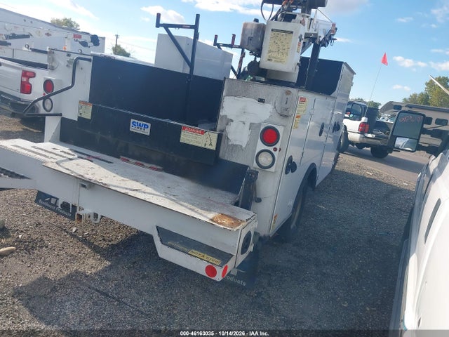 2021 Ford F-350 Chassis Xl მანქანა იყიდება აუქციონზე, vin: 1FDRF3G6XMED06547, აუქციონის ნომერი: 46163035
