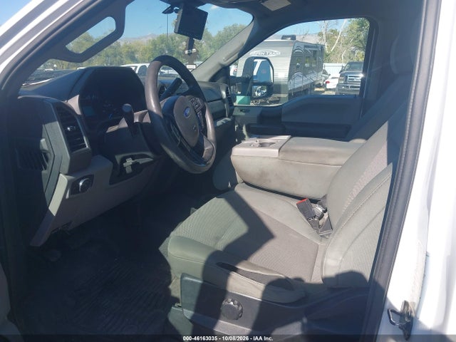2021 Ford F-350 Chassis Xl მანქანა იყიდება აუქციონზე, vin: 1FDRF3G6XMED06547, აუქციონის ნომერი: 46163035
