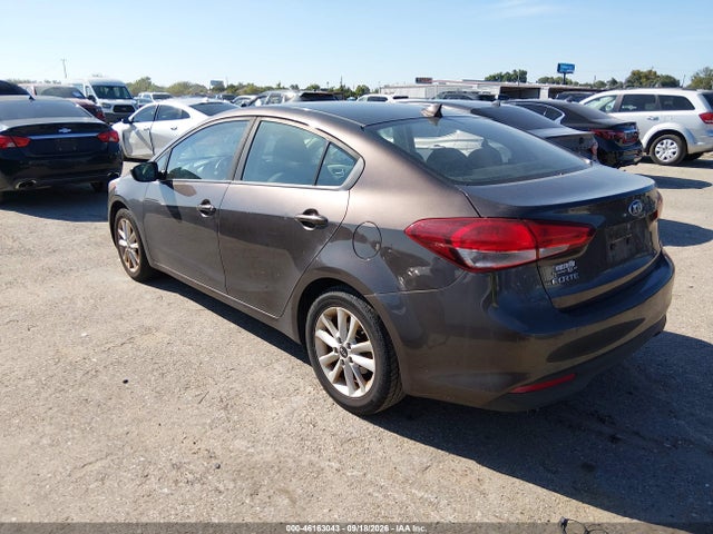 Aukcja sprzedaży 2017 Kia Forte Lx, vin: 3KPFL4A78HE132916, numer aukcji: 46163043