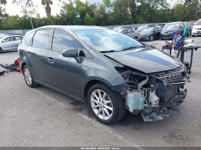 Продажа на аукционе авто 2013 Toyota Prius V Three, vin: JTDZN3EU0D3287298, номер лота: 46163049