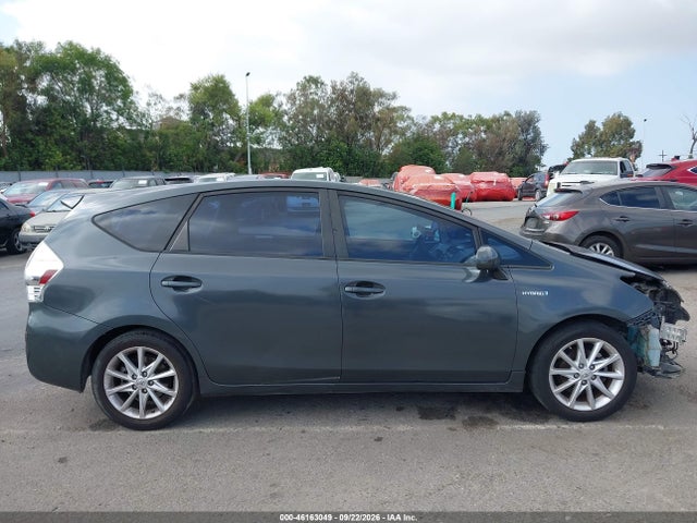 46163049 :رقم المزاد ، JTDZN3EU0D3287298 vin ، 2013 Toyota Prius V Three مزاد بيع