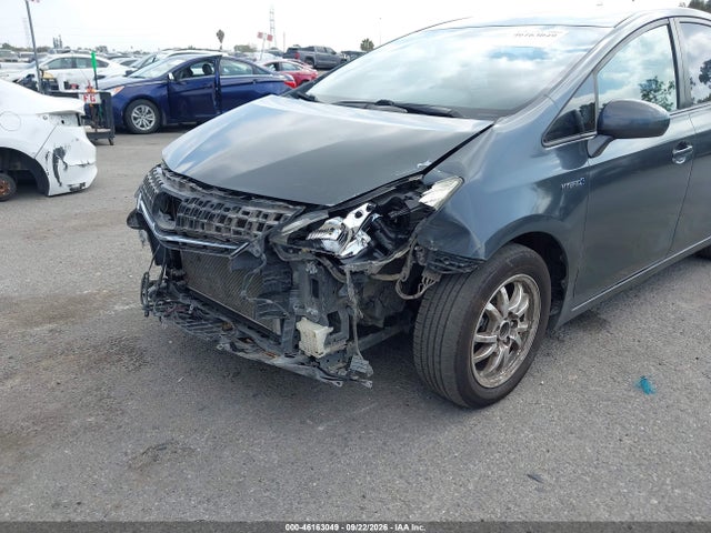 46163049 :رقم المزاد ، JTDZN3EU0D3287298 vin ، 2013 Toyota Prius V Three مزاد بيع