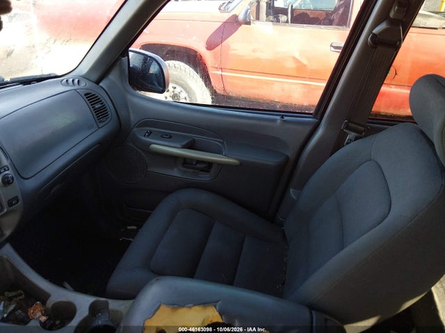 Auction sale of the 2002 Ford Explorer Sport Trac, vin: 1FMZU67E42UB79683, lot number: 46163098