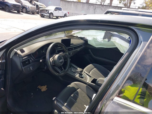 Продаж на аукціоні авто 2018 Audi A4 2.0t Premium/2.0t Tech Premium, vin: WAUENAF40JN010715, номер лоту: 46163099