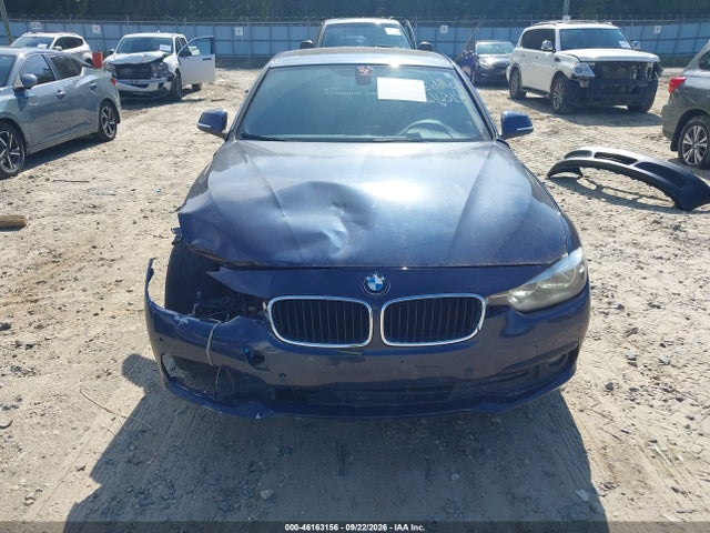 46163156 :رقم المزاد ، WBA8E5G36HNU45095 vin ، 2017 Bmw 320i Xdrive مزاد بيع
