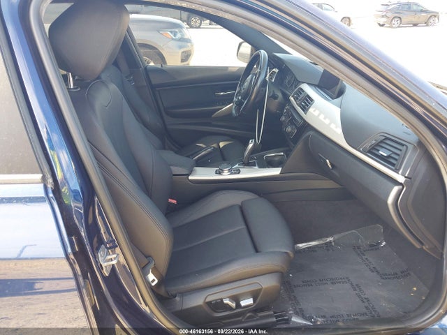 46163156 :رقم المزاد ، WBA8E5G36HNU45095 vin ، 2017 Bmw 320i Xdrive مزاد بيع