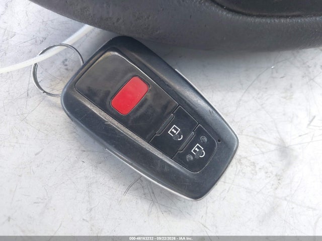 Продаж на аукціоні авто 2016 Toyota Prius Two, vin: JTDKBRFUXG3016572, номер лоту: 46163232