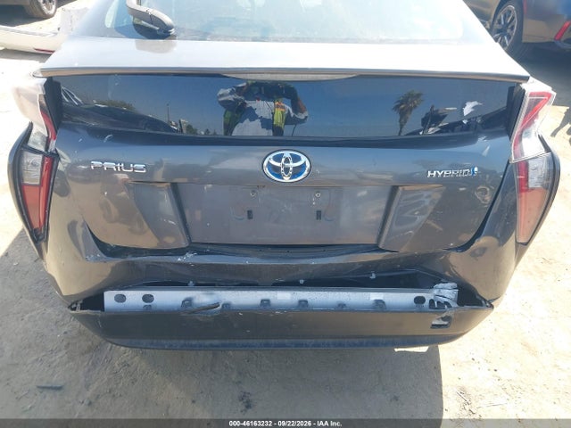 Продаж на аукціоні авто 2016 Toyota Prius Two, vin: JTDKBRFUXG3016572, номер лоту: 46163232