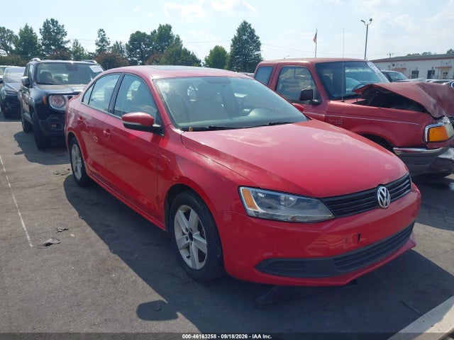 2011 Volkswagen Jetta 2.0l Tdi მანქანა იყიდება აუქციონზე, vin: 3VWLL7AJ4BM080887, აუქციონის ნომერი: 46163258