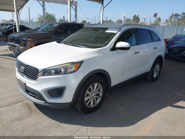 KIA Sorento 2.4l Lx 2016 5XYPG4A37GG018168 Image 2