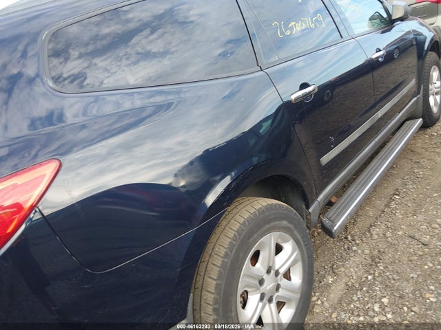 46163293 :رقم المزاد ، 1GNKRFED2BJ368486 vin ، 2011 Chevrolet Traverse Ls مزاد بيع