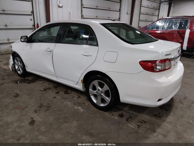 46163311 :رقم المزاد ، 5YFBU4EE6DP147329 vin ، 2013 Toyota Corolla Le مزاد بيع