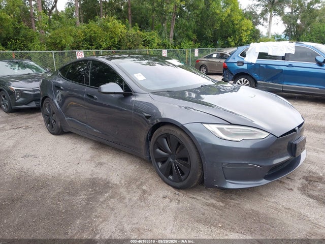 2021 Tesla Model S Long Range Dual Motor All-wheel Drive მანქანა იყიდება აუქციონზე, vin: 5YJSA1E52MF428238, აუქციონის ნომერი: 46163319
