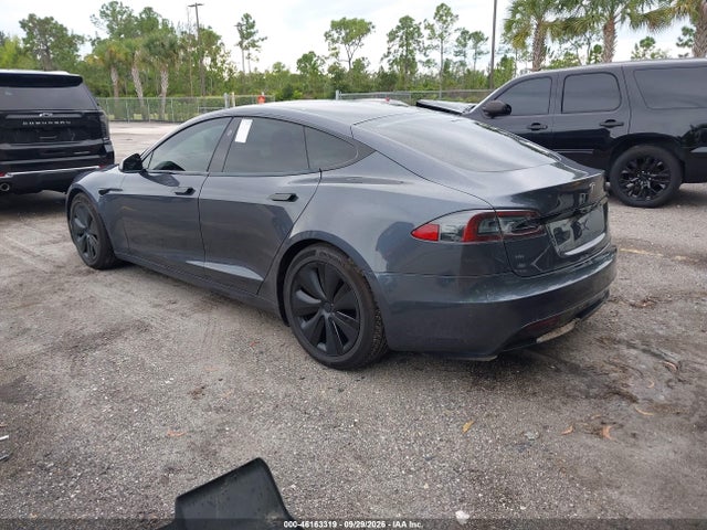 2021 Tesla Model S Long Range Dual Motor All-wheel Drive მანქანა იყიდება აუქციონზე, vin: 5YJSA1E52MF428238, აუქციონის ნომერი: 46163319