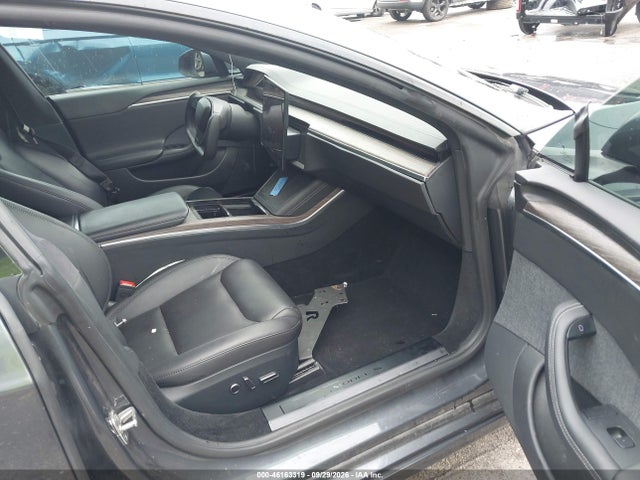 2021 Tesla Model S Long Range Dual Motor All-wheel Drive მანქანა იყიდება აუქციონზე, vin: 5YJSA1E52MF428238, აუქციონის ნომერი: 46163319