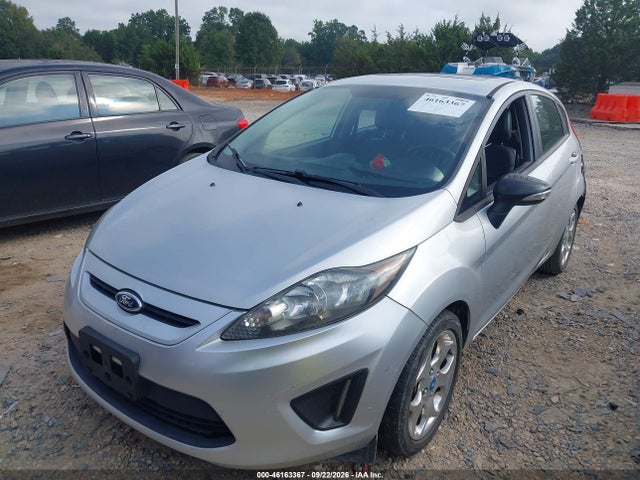 46163367 :رقم المزاد ، 3FADP4FJ6DM175253 vin ، 2013 Ford Fiesta Titanium مزاد بيع