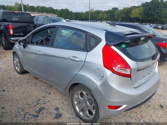 46163367 :رقم المزاد ، 3FADP4FJ6DM175253 vin ، 2013 Ford Fiesta Titanium مزاد بيع