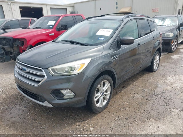 46163396 :رقم المزاد ، 1FMCU0G98HUD91243 vin ، 2017 Ford Escape Se مزاد بيع