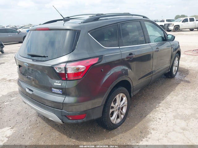 46163396 :رقم المزاد ، 1FMCU0G98HUD91243 vin ، 2017 Ford Escape Se مزاد بيع