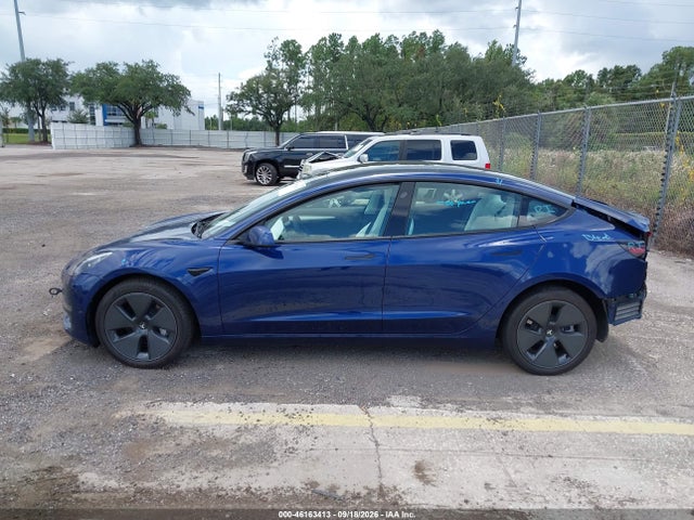 Tesla Model 3 Rear-wheel Drive 2023 5YJ3E1EA0PF614483 Image 13