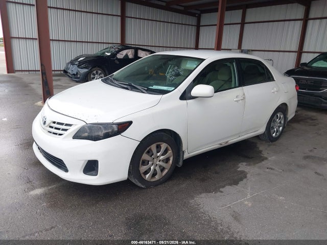 2013 Toyota Corolla Le მანქანა იყიდება აუქციონზე, vin: 2T1BU4EE9DC008330, აუქციონის ნომერი: 46163471