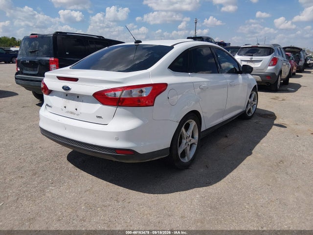 46163479 :رقم المزاد ، 1FAHP3H21CL177008 vin ، 2012 Ford Focus Sel مزاد بيع