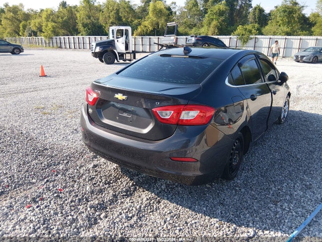 46163517 :رقم المزاد ، 1G1BE5SM1H7194685 vin ، 2017 Chevrolet Cruze Lt Auto مزاد بيع