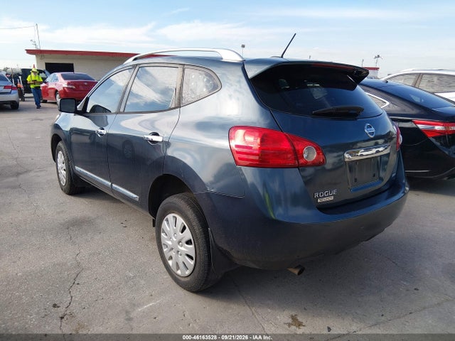 2015 Nissan Rogue Select S მანქანა იყიდება აუქციონზე, vin: JN8AS5MV3FW261747, აუქციონის ნომერი: 46163528