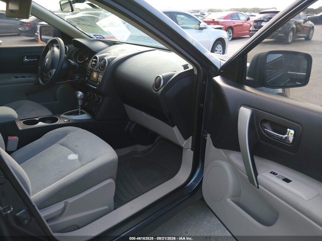 2015 Nissan Rogue Select S მანქანა იყიდება აუქციონზე, vin: JN8AS5MV3FW261747, აუქციონის ნომერი: 46163528