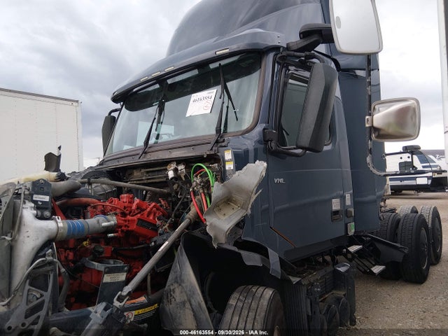 Volvo VNL 2022 4V4NC9UG9NN317671 Image 18