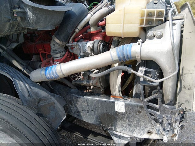 Volvo VNL 2022 4V4NC9UG9NN317671 Image 24